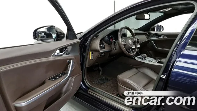 Kia Stinger id 2495787 из Кореи 20