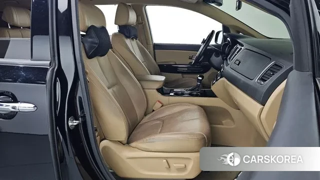 Kia The New Carnival id 3714033 из Кореи 20