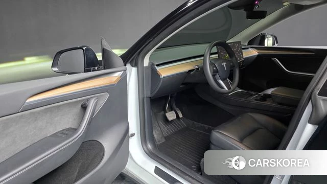 Tesla Model Y id 4783274 из Кореи 36
