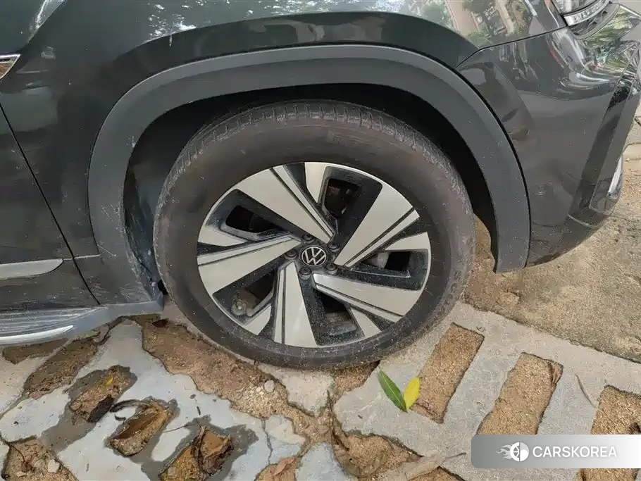 Volkswagen Teramont id 4546224 из Китая 16
