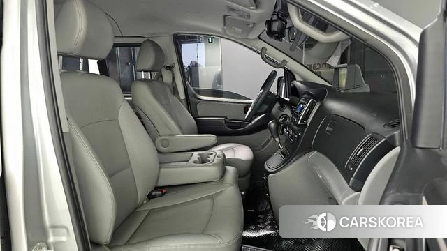 Hyundai The New Grand Starex id 3796132 из Кореи 20