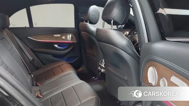 Mercedes-Benz E-Class W213 id 2980510 из Кореи 19