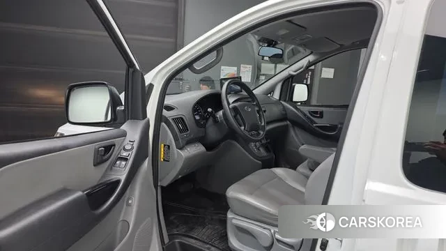 Hyundai The New Grand Starex id 3536031 из Кореи 20