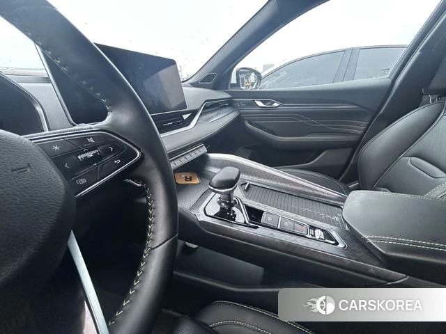 Geely Automobile Xingrui id 3869887 из Китая 10