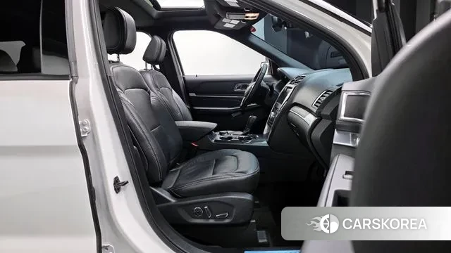 Ford Explorer id 3661888 из Кореи 20