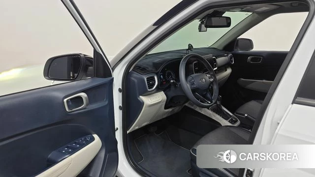 Hyundai Venue id 4317475 из Кореи 30