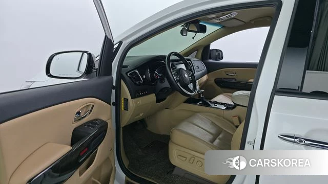 Kia The New Carnival id 4781087 из Кореи 34
