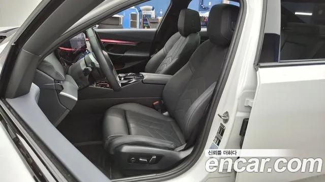 BMW 5 Series (G60) id 2920001 из Кореи 20