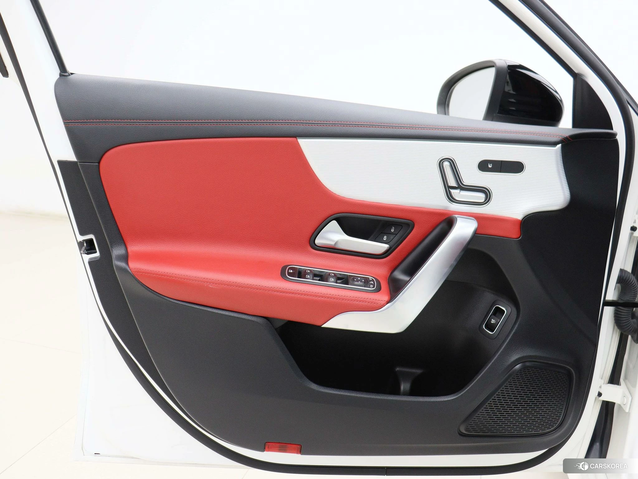 Mercedes-Benz Class A AMG id 4467696 из Китая 32