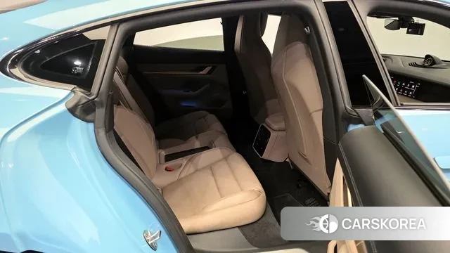 Porsche Taycan id 3635785 из Кореи 20