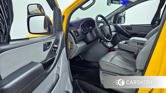 Hyundai The New Grand Starex id 3845436 из Кореи 20