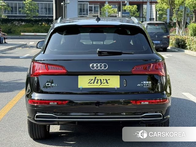 Audi Q5L id 4236287 из Китая 15