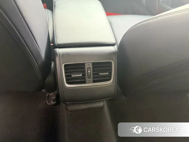 Honda Accord id 4241299 из Китая 18