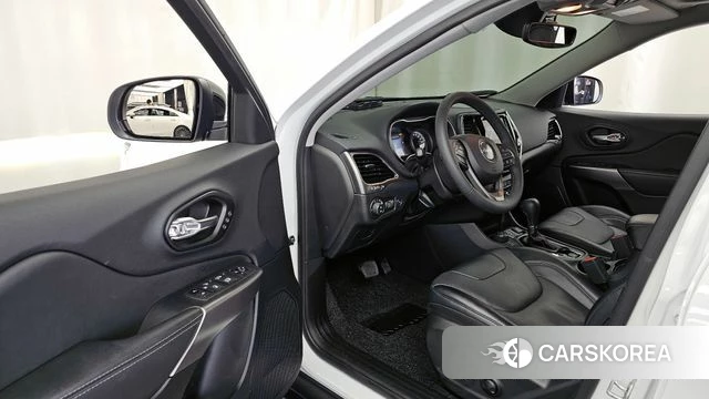 Jeep Cherokee (KL) id 3842092 из Кореи 21