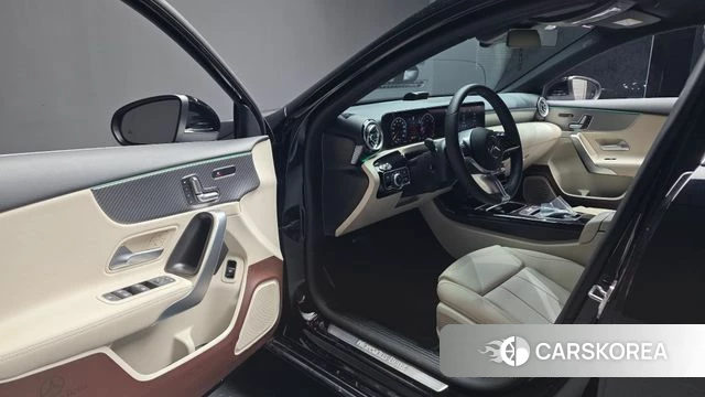 Mercedes-Benz A-Class W177 id 3933946 из Кореи 20