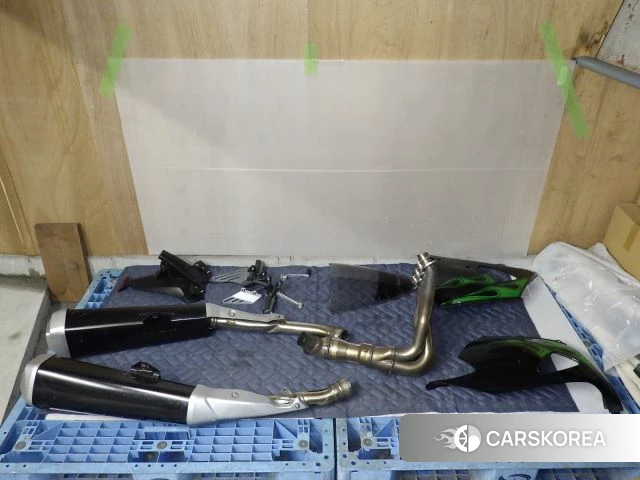 Kawasaki ZX-14R NINJA id 4328173 из Японии 11