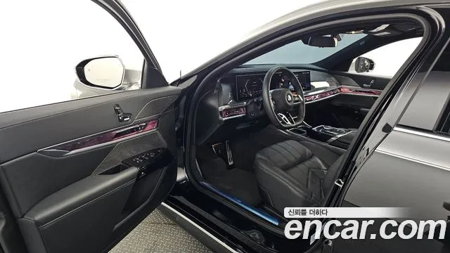 BMW 7 Series (G70) id 2852727 из Кореи 20