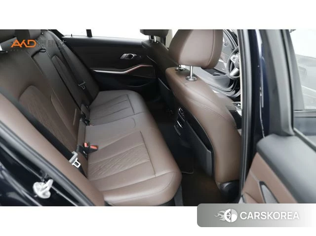 BMW 3 series id 4258379 из Китая 10