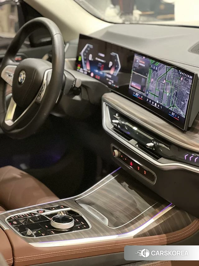 BMW X7 id 4265542 из Китая 18