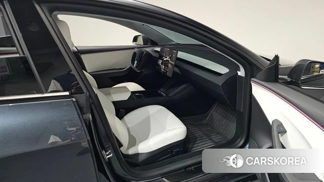 Tesla Model 3 id 4710513 из Кореи 33