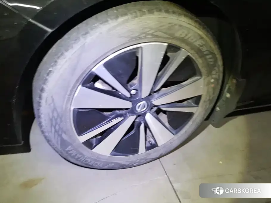 Nissan Altima id 4681173 из Китая 16