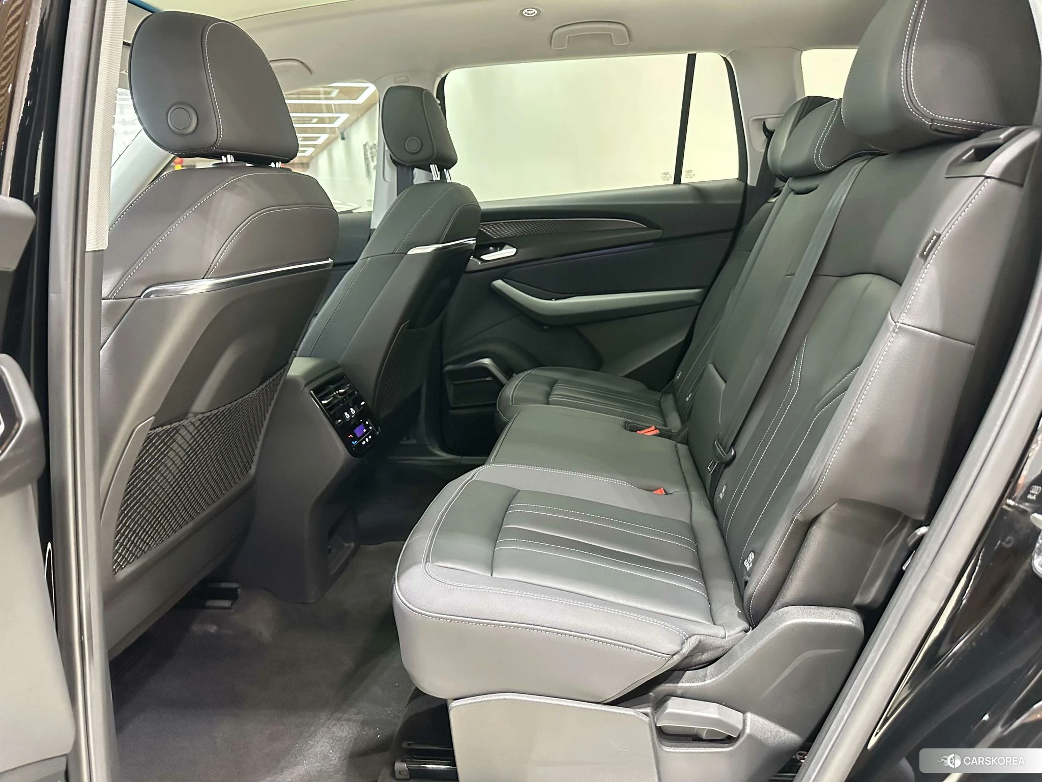 Audi Q6 id 4473690 из Китая 15