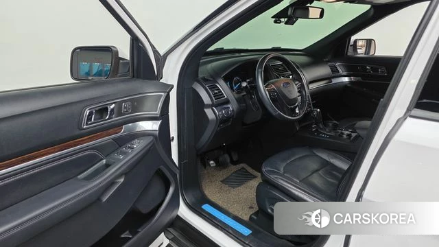 Ford Explorer id 3955645 из Кореи 20