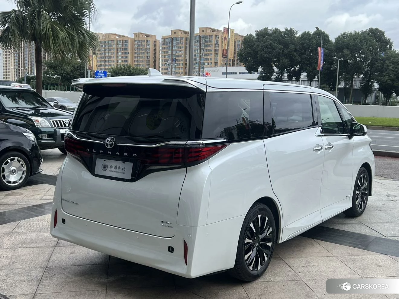 Toyota Elfa id 4479424 из Китая 27