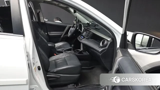 Toyota RAV4 id 3593302 из Кореи 20