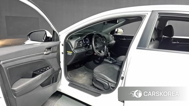 Hyundai The New Avante AD id 3844944 из Кореи 20