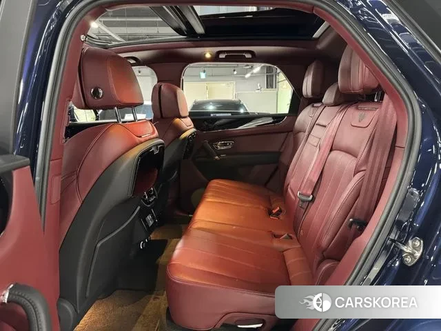 Bentley Bentayga id 3646646 из Кореи 17