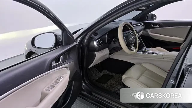 Genesis The New G70 id 3463750 из Кореи 20