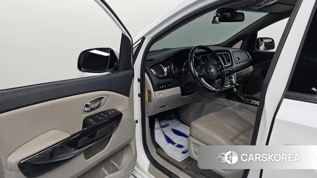 Kia The New Carnival id 3562858 из Кореи 20