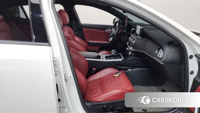 Kia Stinger Meister id 3529860 из Кореи 20