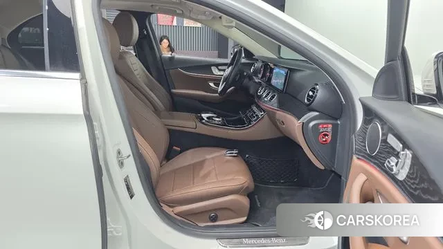 Mercedes-Benz E-Class W213 id 3439229 из Кореи 20