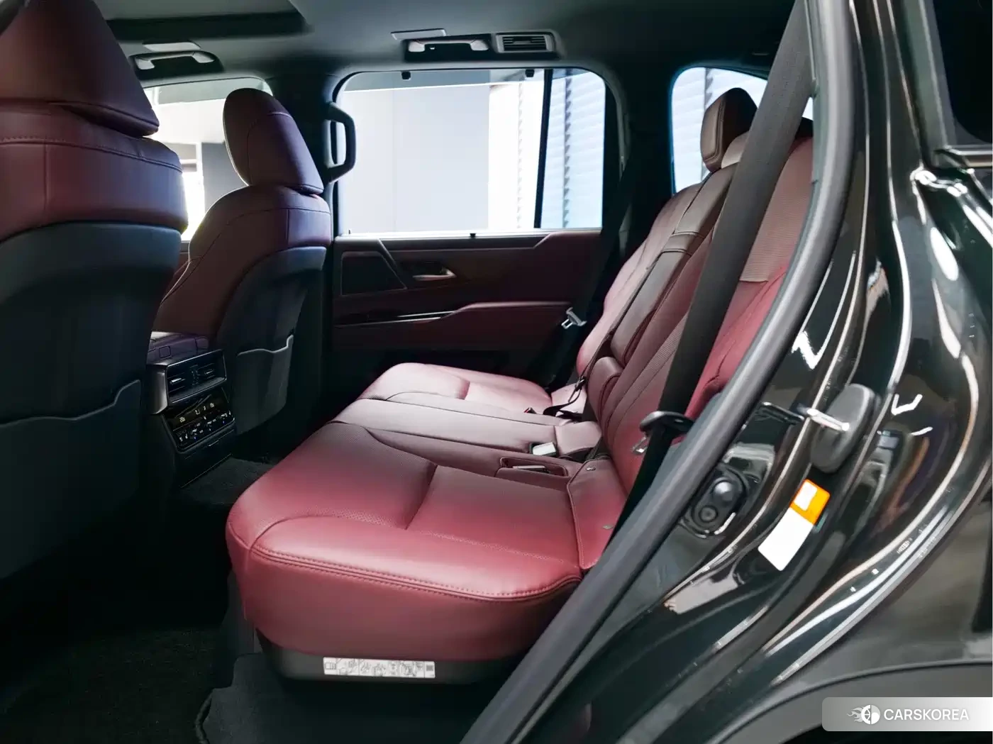Lexus LX id 4679736 из Китая 18