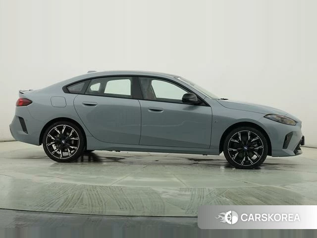 BMW 2 series id 4333731 из Китая 25