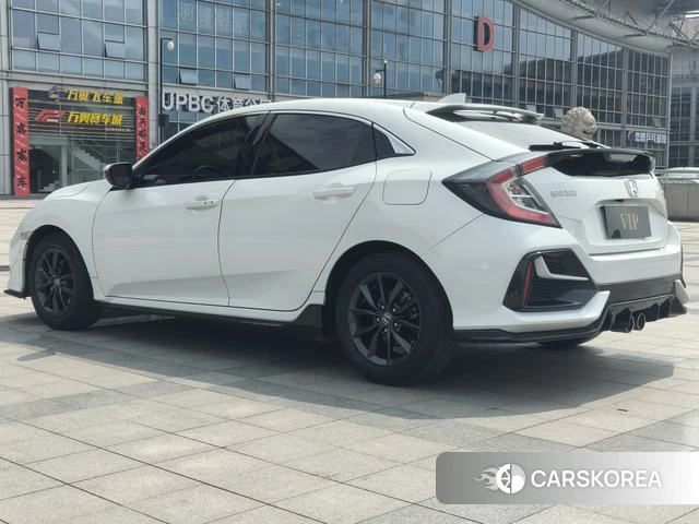 Honda Civic id 4272558 из Китая 12