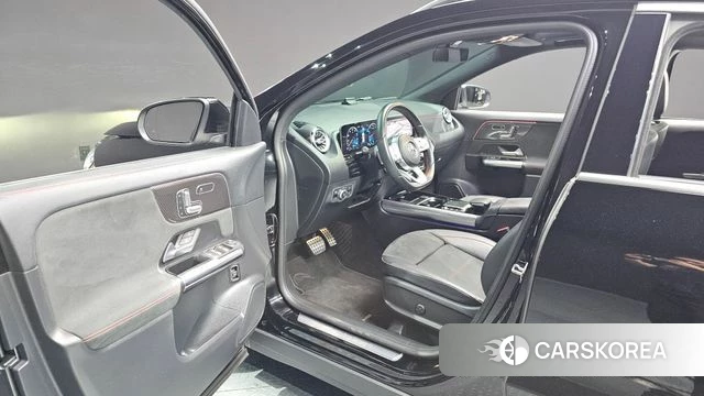 Mercedes-Benz GLA - Class H247 id 4284153 из Кореи 20