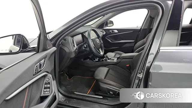 BMW 1 Series (F40) id 3772268 из Кореи 20