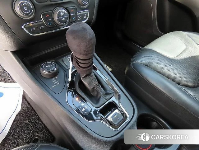 Jeep Cherokee (KL) id 4203255 из Кореи 20