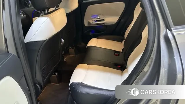 Mercedes-Benz GLA - Class H247 id 3788747 из Кореи 19