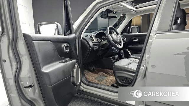 Jeep Renegade id 3903532 из Кореи 20