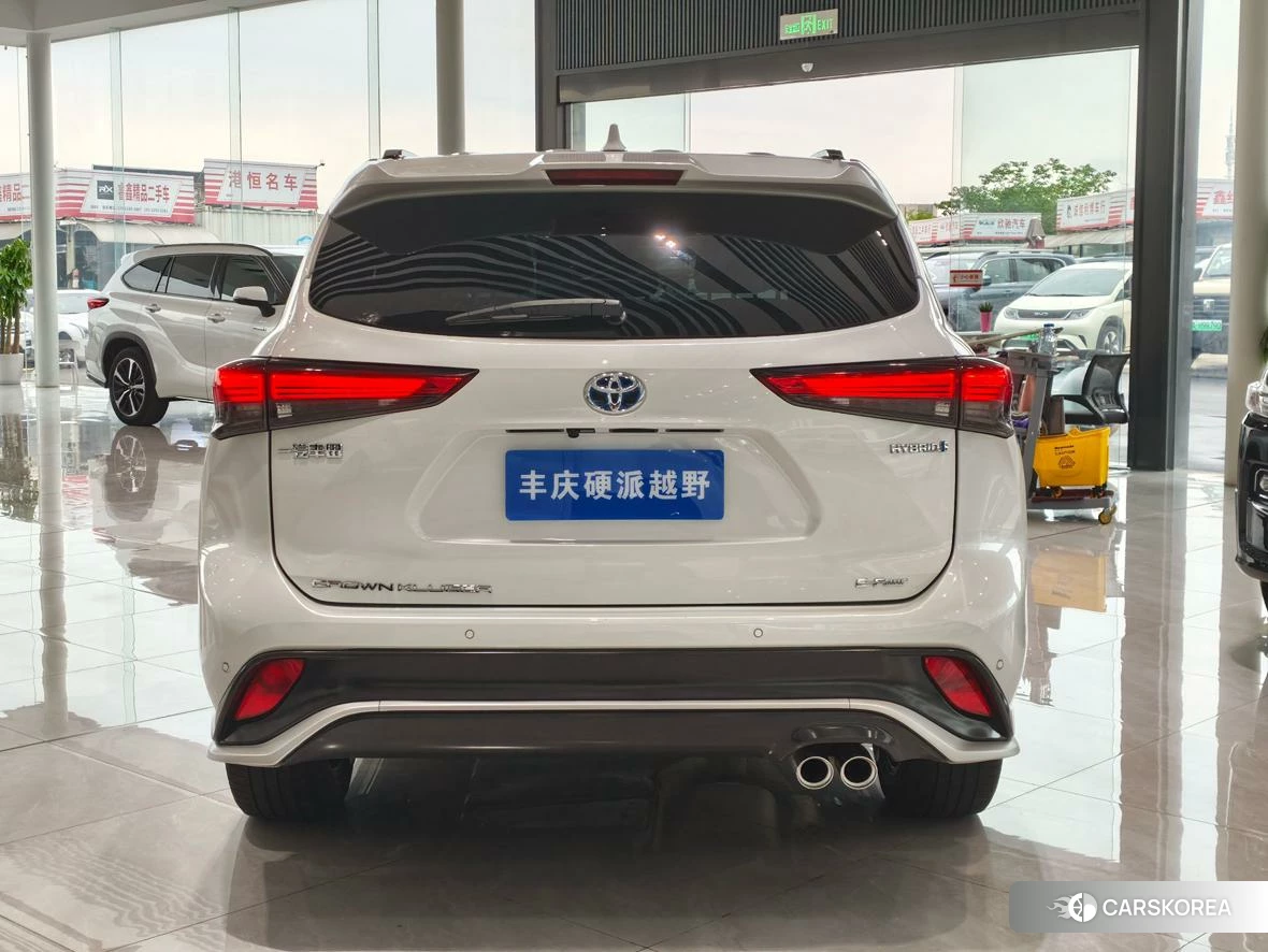 Toyota Crown Lufang id 4487143 из Китая 18