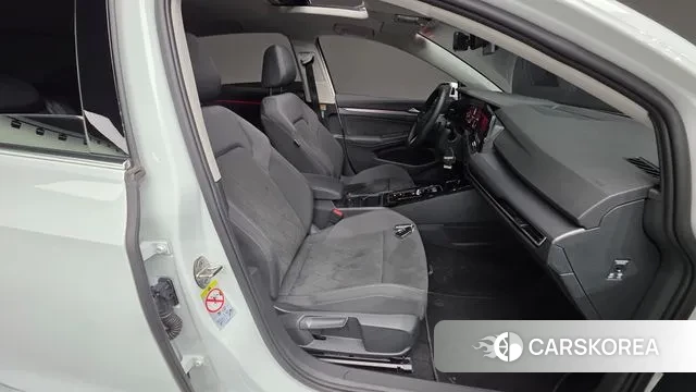 Volkswagen Golf 8th Generation id 3654119 из Кореи 20