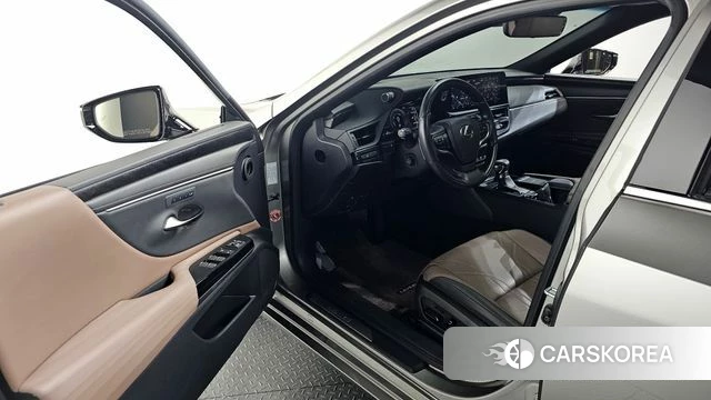 Lexus ES300h 7th generation id 4624663 из Кореи 34