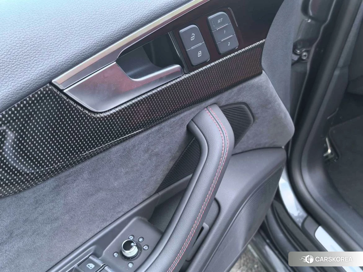Audi S5 id 4486394 из Китая 21