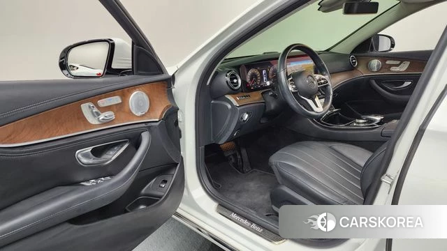 Mercedes-Benz E-Class W213 id 4770127 из Кореи 32