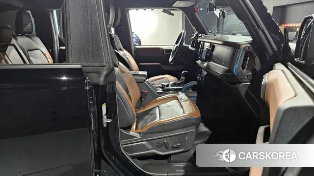 Ford Bronco 6th Generation id 3016079 из Кореи 20