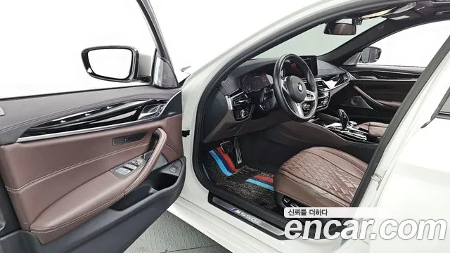 BMW 5 Series (G30) id 2483770 из Кореи 20